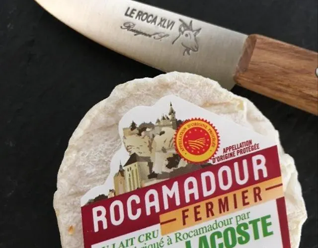 Hotel Les Vieilles Tours 3*