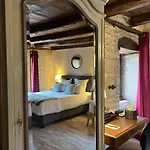 Hotel Les Vieilles Tours