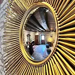 Les Vieilles Tours Hotel