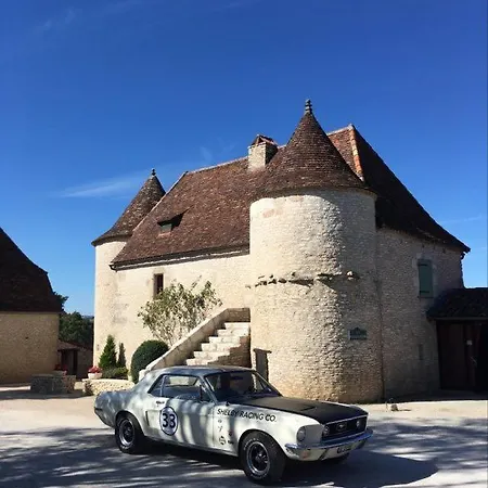 Les Vieilles Tours