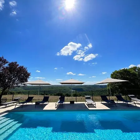 Les Vieilles Tours 3*