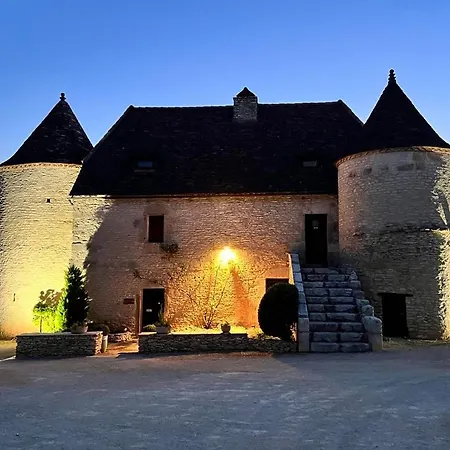 Отель Les Vieilles Tours Рокамадур