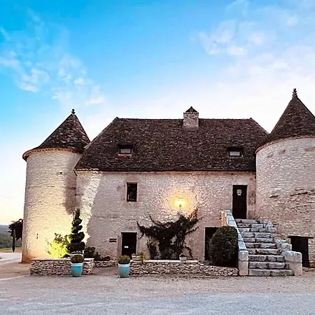 מלון Les Vieilles Tours רוקמאדור