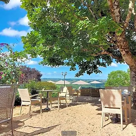 Les Vieilles Tours רוקמאדור