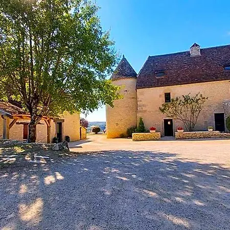 Les Vieilles Tours 3*