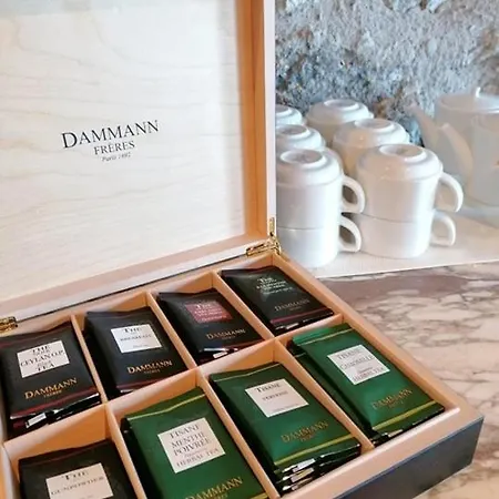 Les Vieilles Tours 3*