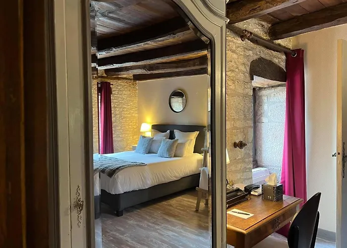 Hotel Les Vieilles Tours